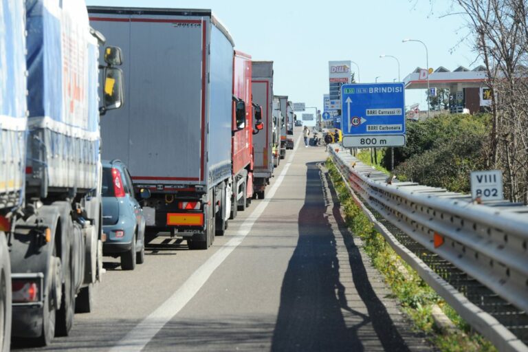 Autotrasporto, Confagricoltura al Viminale “Evitare blocchi”