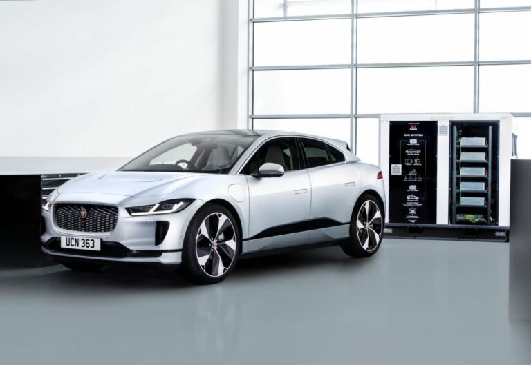 Le batterie della Jaguar I-Pace diventano accumulatori di stoccaggio