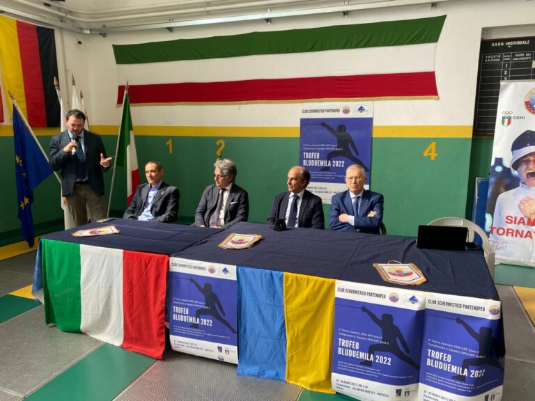 La scherma torna a Napoli, nel weekend il trofeo Bluduemila
