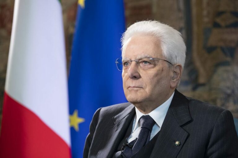 Ucraina, Mattarella: “Battere la guerra aperta dalla Russia in Europa”