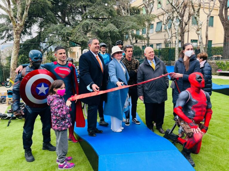 Liguria, inaugurata la pista di moto e bici per i pazienti del Gaslini
