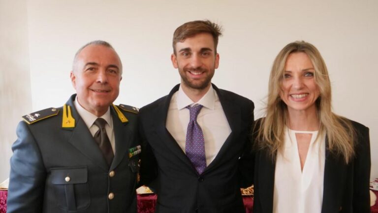 Daniele Garozzo dottore in medicina, Fiamme Gialle in festa