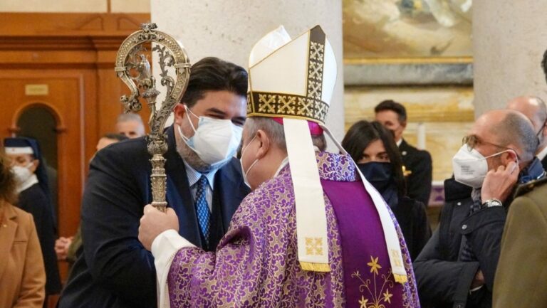 Sardegna, Solinas incontra l’ordinario militare per l’Italia