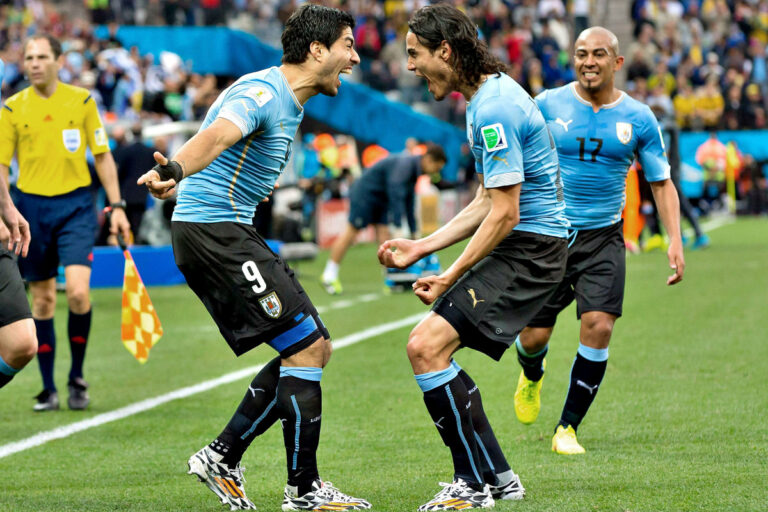 Ecuador e Uruguay ai Mondiali, Colombia in corsa