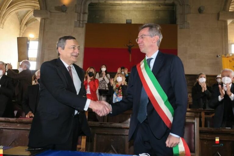 Patto per Napoli, dallo Stato 1,231 miliardi per il debito del Comune