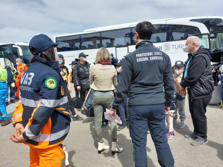 Ucraina, Protezione Civile accoglie in Sardegna 92 profughi