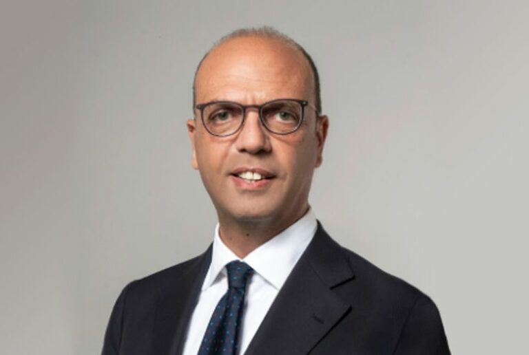 Angelino Alfano nominato senior advisor di Sgb Humangest Holding