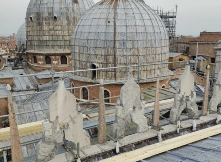 Palazzo Ducale a Venezia, lavori per la messa in sicurezza delle facciate esterne