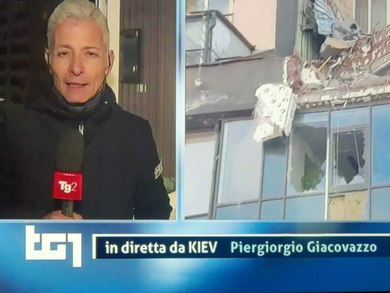 Tv, a Kiev restano solo gli inviati di Tg2 e Cnn