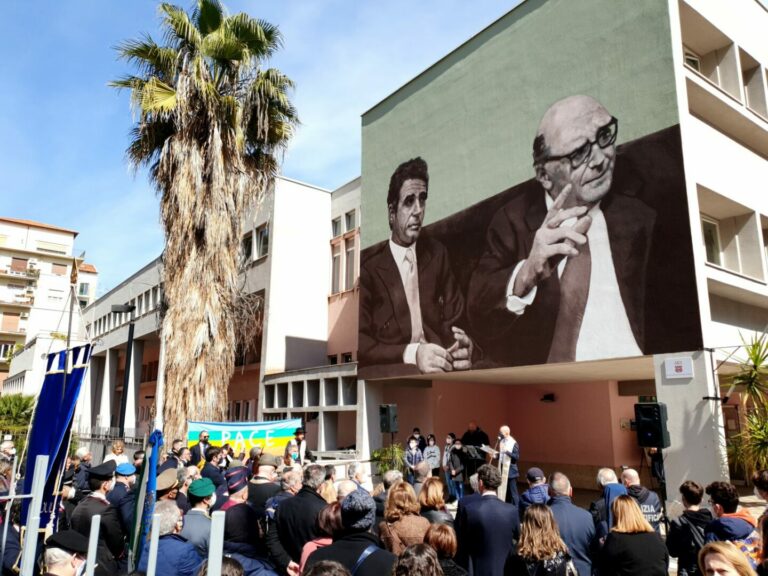 A Palermo un murale in memoria di Cesare Terranova e Lenin Mancuso