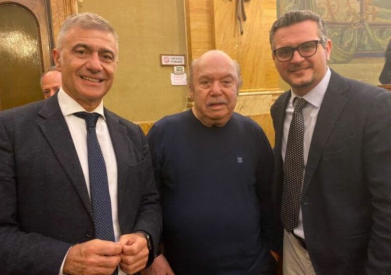 Pecoraro Scanio “Il rito del caffè merita il riconoscimento Unesco, unità per vincere”