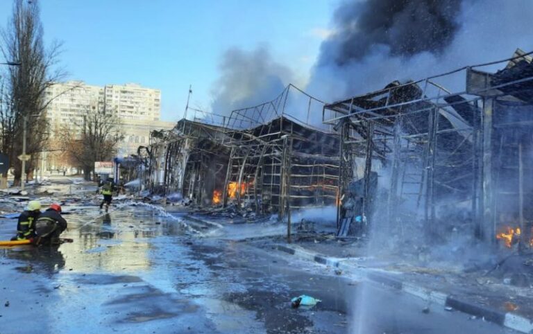 Accordo possibile tra 10 giorni. Continua la strage di civili in Ucraina