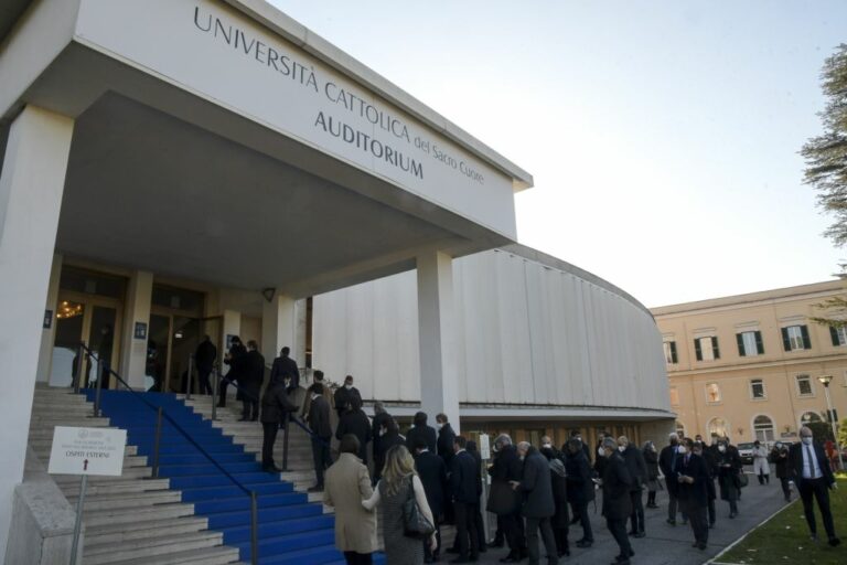 Università Cattolica, nasce il progetto “Health Communication Monitor”