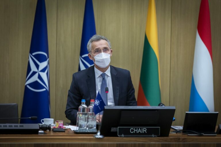 Ucraina, Stoltenberg “Putin ha commesso un grande errore”
