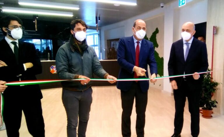 Zingaretti inaugura palazzina Regione Lazio “Inizia stagione nuova”
