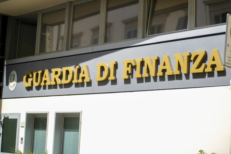 ‘Ndrangheta, confiscati a imprenditore beni per 900 mila euro