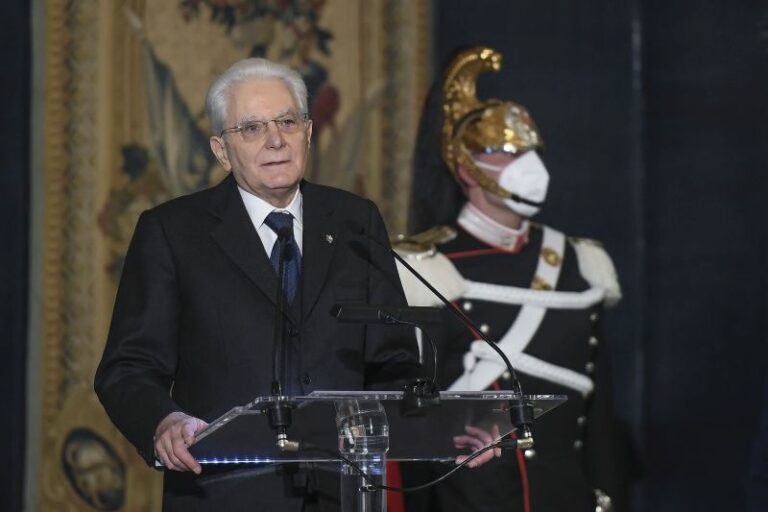 Ucraina, Mattarella “Dalla Russia inaccettabile aggressione”