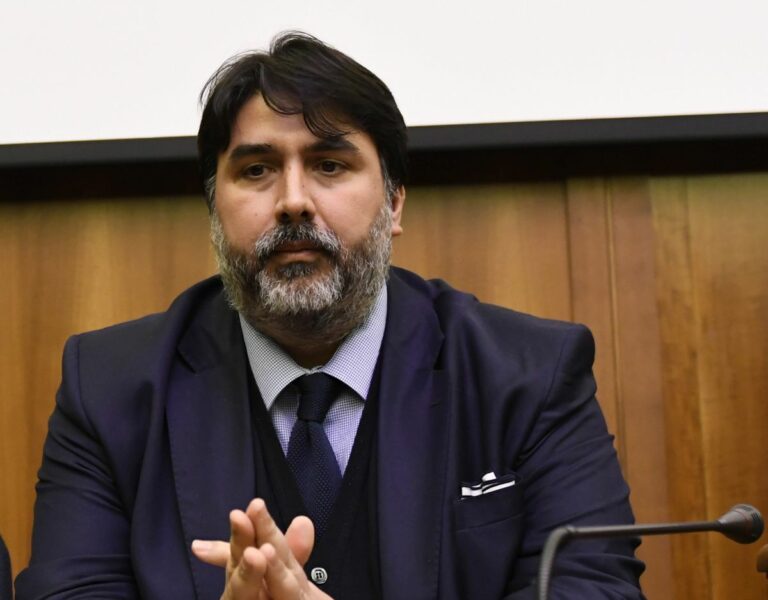 Sardegna, Solinas a Colao “Pronti a ospitare iniziative all’avanguardia”