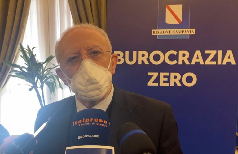 Campania, De Luca “Mancano i medici di emergenza, problema drammatico”