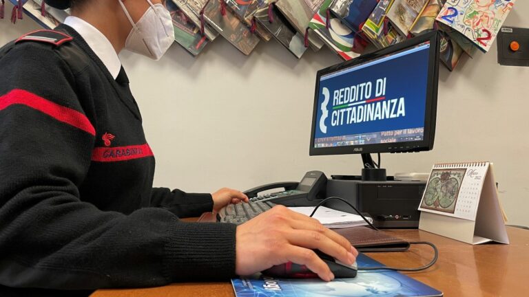 Denunciati 955 “furbetti” del Reddito di cittadinanza nel Centro Italia