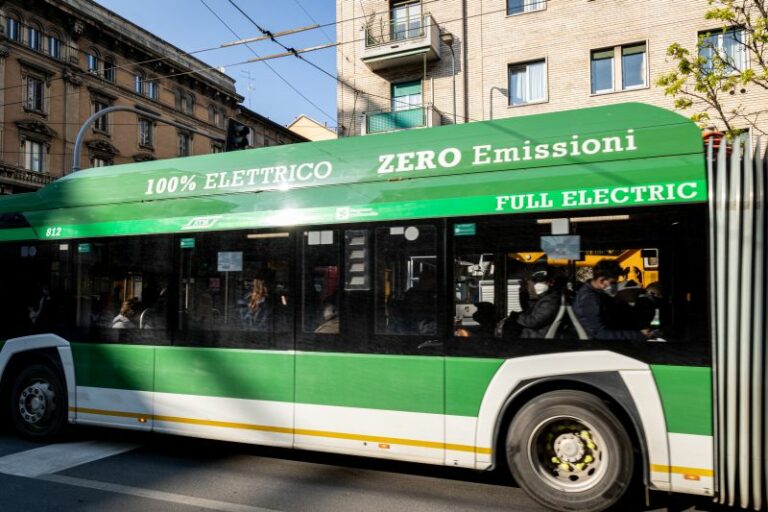 Tpl, cresce la sostituzione degli autobus con mezzi più ecologici