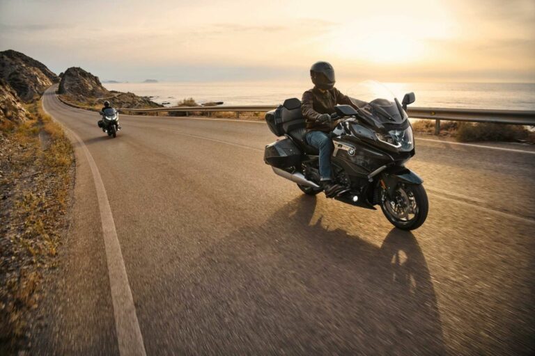 Parte il “Bmw Motorrad Riding Together”
