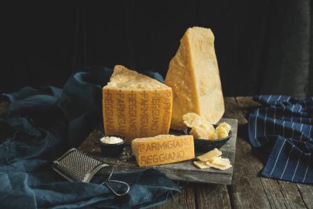 Il parmigiano reggiano a New York con Teatro Regio e Massimo Bottura