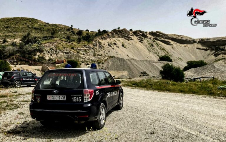 Sequestrata nel reggino cava di inerti abusiva su terreni comunali
