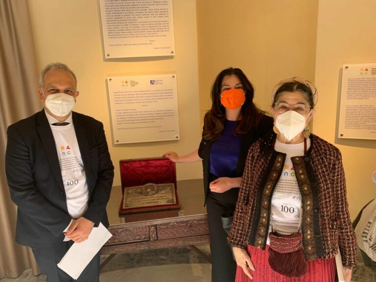 Sardegna, al Museo Archeologico la targa donata a Francesco Cocco Ortu