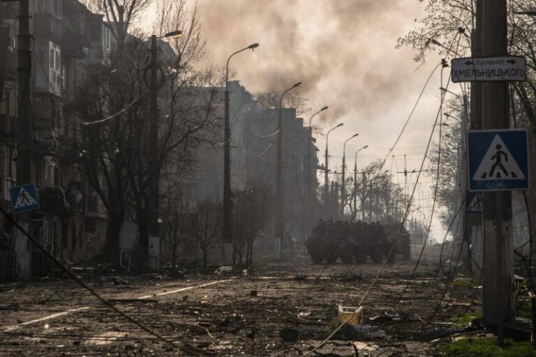 Mariupol resiste e l’America assicura l’invio di armi