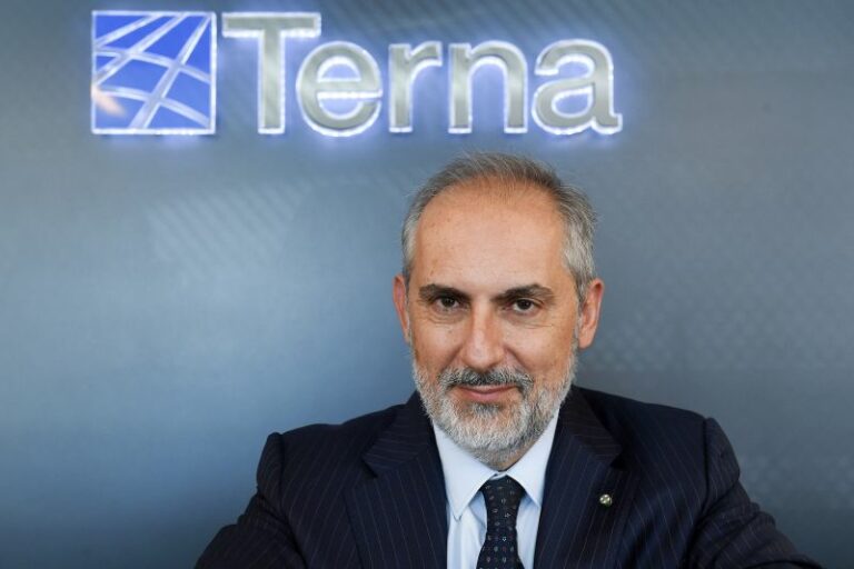 Terna, assemblea approva il bilancio 2021