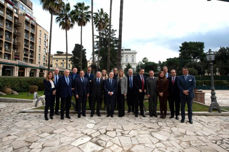Premio Biagio Agnes a Amadeus, Cucciari-Lauro e la fiction Blanca