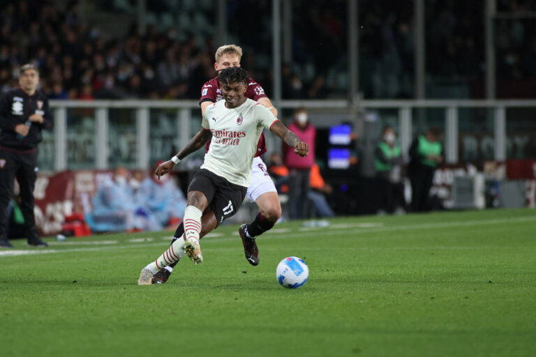 Il Torino ferma il Milan, nessun gol, rossoneri a +2