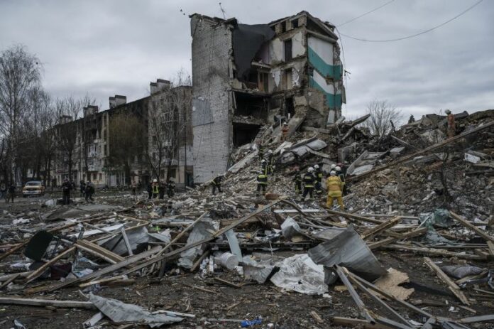 Guerra in Ucraina, la devastazione a Borodianka, dopo i bombardamenti