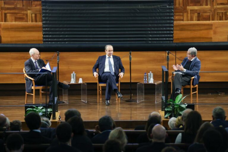 Sandel alla Cattolica di Milano “Il merito un tiranno”