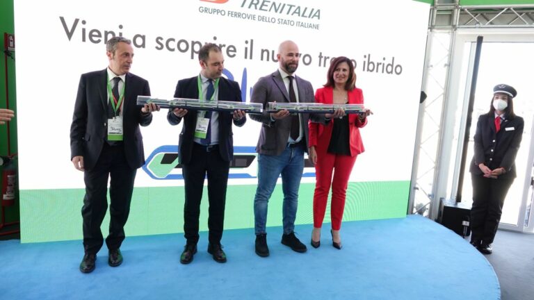 Sardegna, 12 nuovi treni ibridi per il rinnovo della flotta regionale