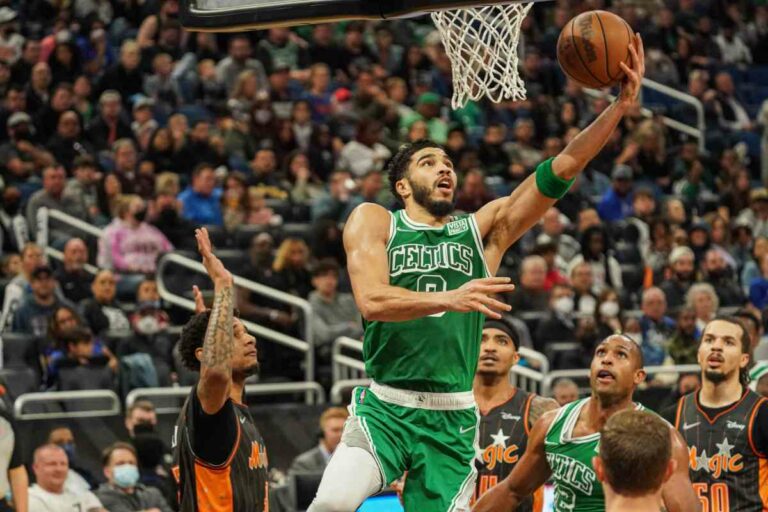 Boston travolge Miami, in Nba finale Est sull’1-1