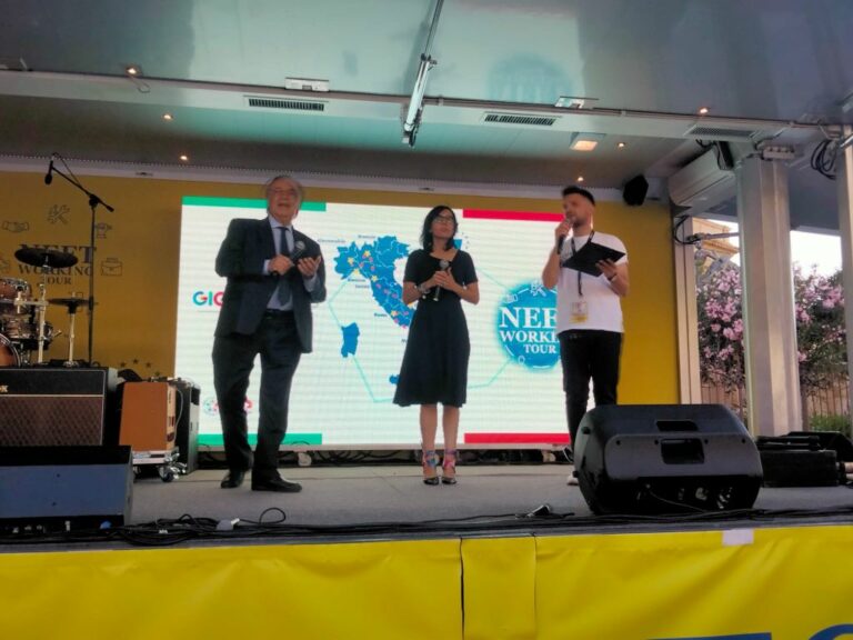 Neet Working Tour sbarca a Palermo, Dadone “Dare speranze a giovani”