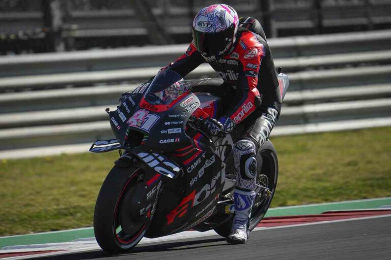 Aprilia conferma Aleix Espargarò e Vinales fino al 2024