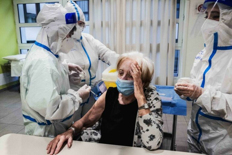 Covid, 7.537 i nuovi positivi in Italia e 62 le vittime