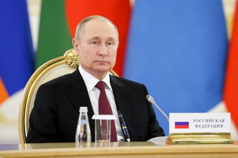 Mosca insiste su operazione speciale e boccia piano di pace italiano