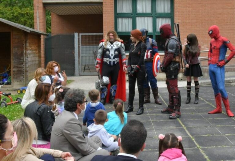 Doni dei bambini della scuola dell’infanzia “Stefani” a Venezia ai coetanei ricoverati