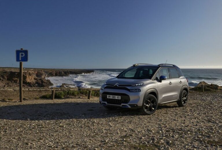 Nuova serie speciale Suv Citroèn C3 Aircross Rip Curl