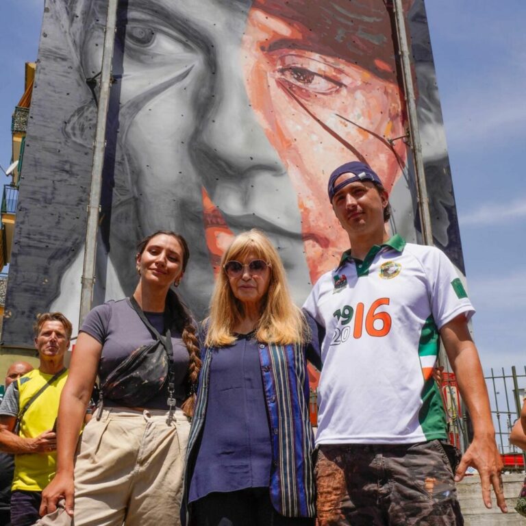 Napoli, a Scampia un murale dedicato a Fabrizio De Andrè