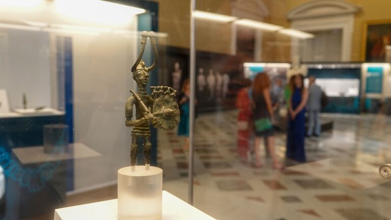 Cultura, la “Sardegna isola megalitica” in mostra a Napoli