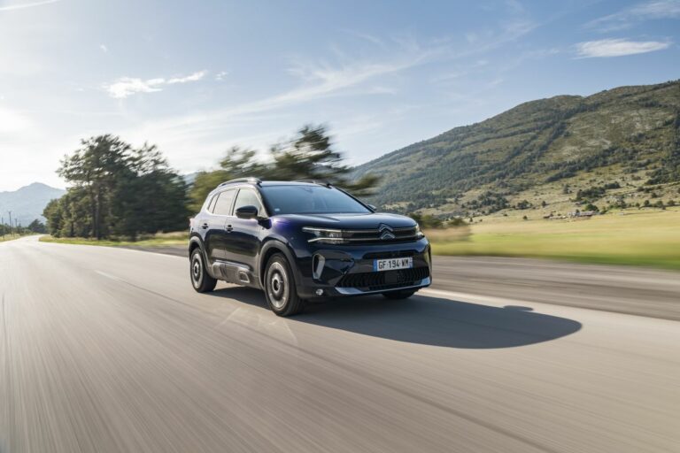 Arriva nelle concessionarie la nuova Citroen C5 Aircross