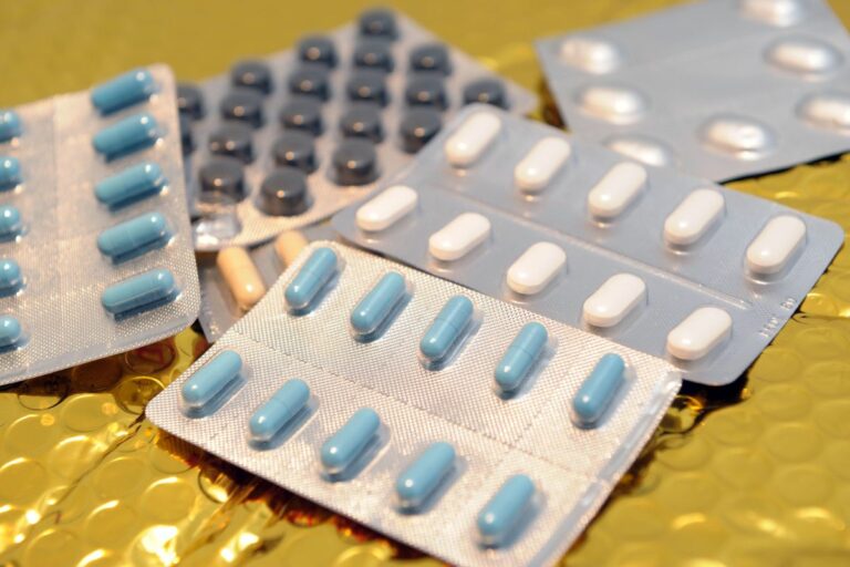 Farmaci, verso una nuova regolamentazione Ue per l’equo accesso