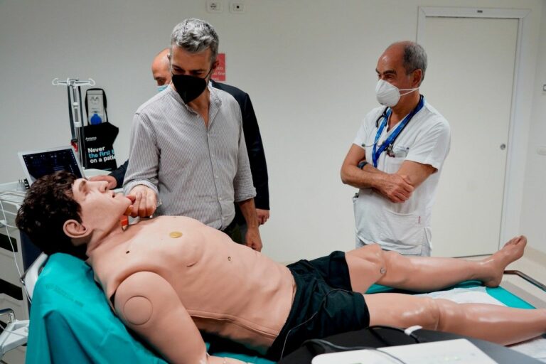 Al Gemelli manichini iperrealistici e realtà virtuale per formare medici