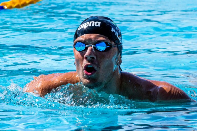 Martinenghi oro nei 100 rana ai Mondiali di nuoto