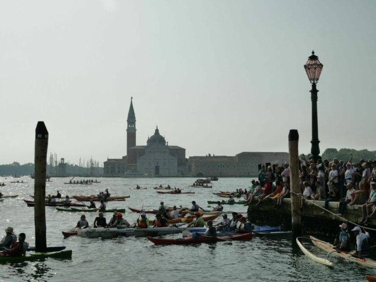 A Venezia la Festa del Remo con la 46^ edizione della Vogalonga